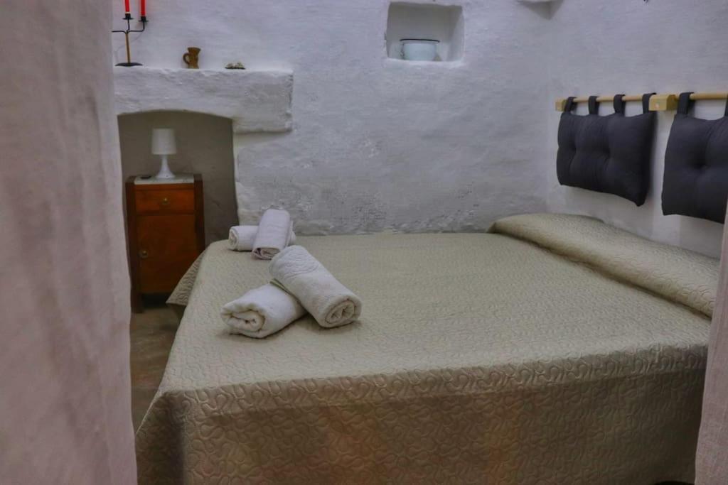 I Trulli D'A Ross Villa Ceglie Messapica Eksteriør bilde